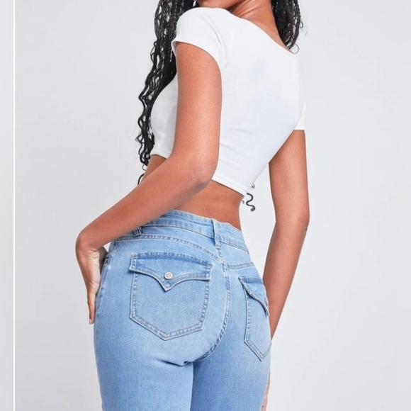 NWT YMI Size 11 Medium Wash Boot Cut Jeans - Picture 4 of 7